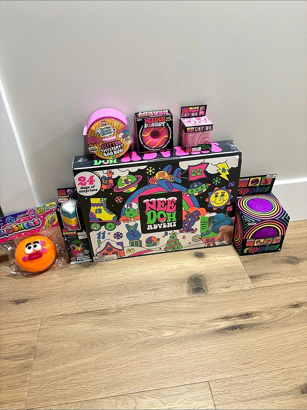 Schylling NeeDoh assortment Sensory Toy Assortment. Smushers, RMS NEW